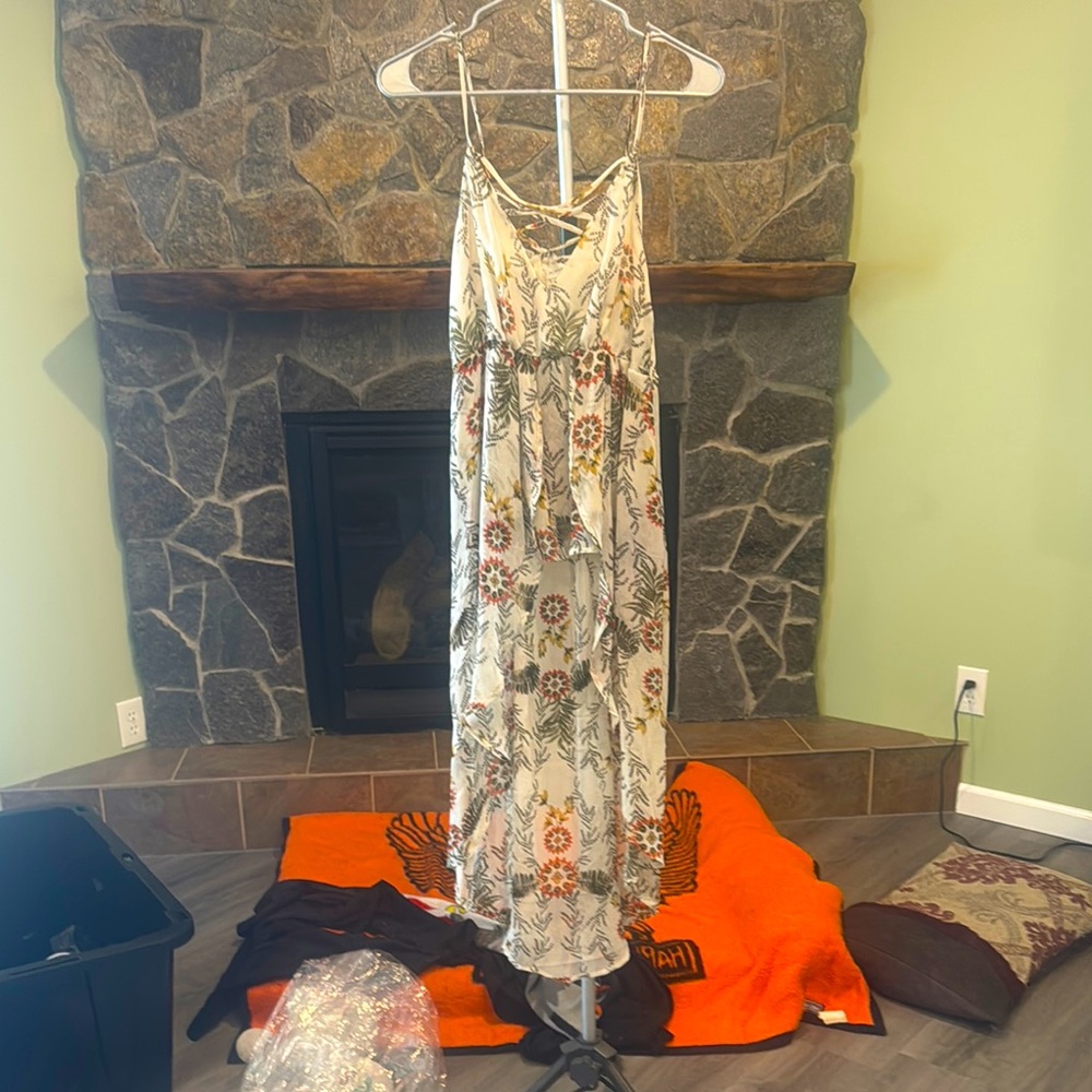 Coco and Jamison elegantly crafted High-low camisole Floral Maxi top!